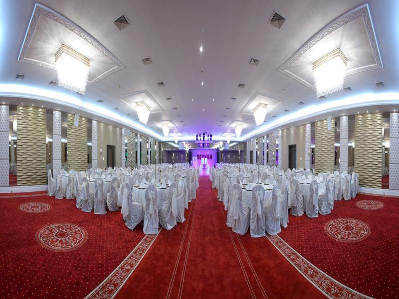 אדאנה Hotel Seyhan מראה חיצוני תמונה